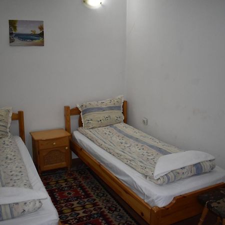 Хотел-Механа Павлова Къща Chiprovtsi Dış mekan fotoğraf