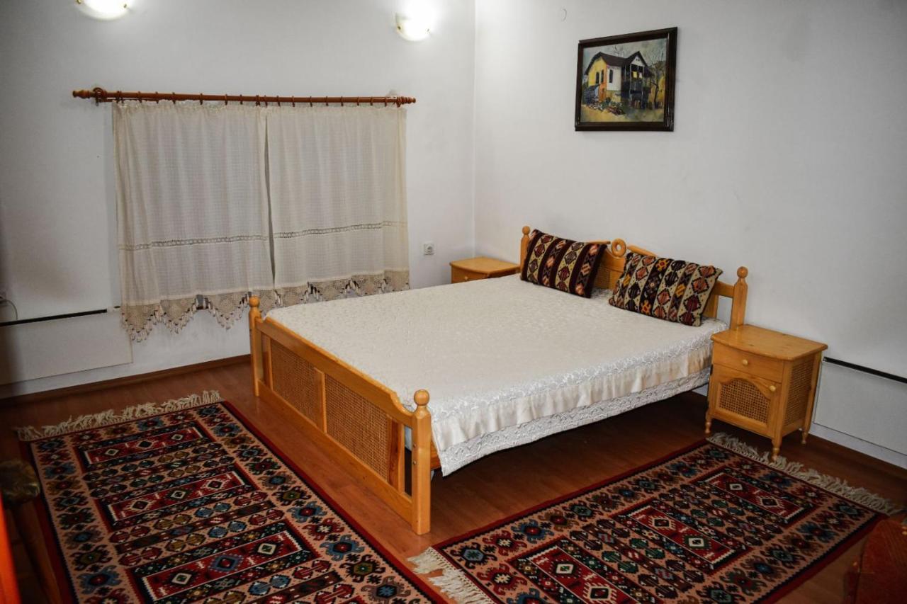 Хотел-Механа Павлова Къща Chiprovtsi Dış mekan fotoğraf